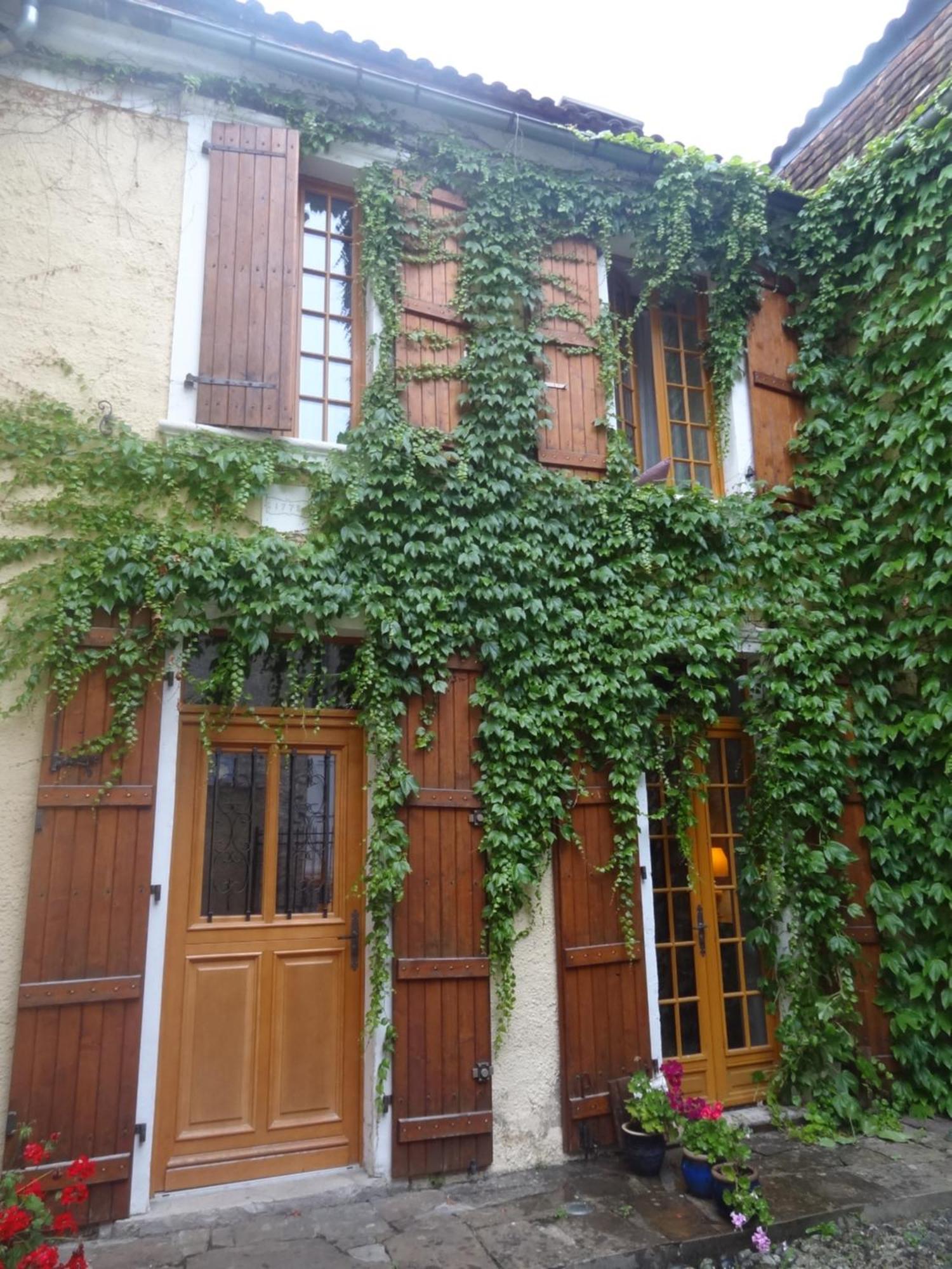 Le Pelerine Villa Sauveterre-de-Bearn Buitenkant foto