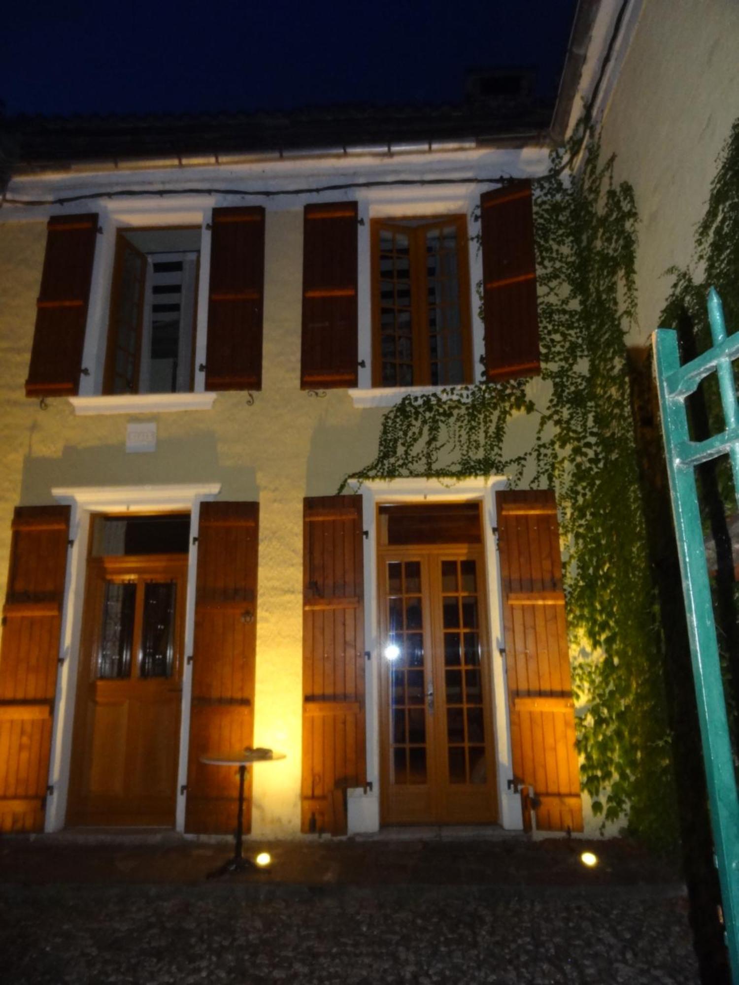 Le Pelerine Villa Sauveterre-de-Bearn Buitenkant foto