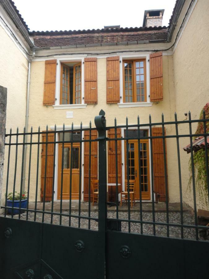Le Pelerine Villa Sauveterre-de-Bearn Buitenkant foto